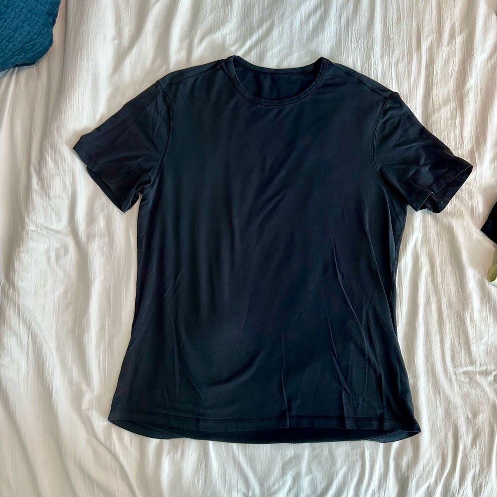 Lululemon Size Xl Striped And Solid T-Shirts Bund… - image 5